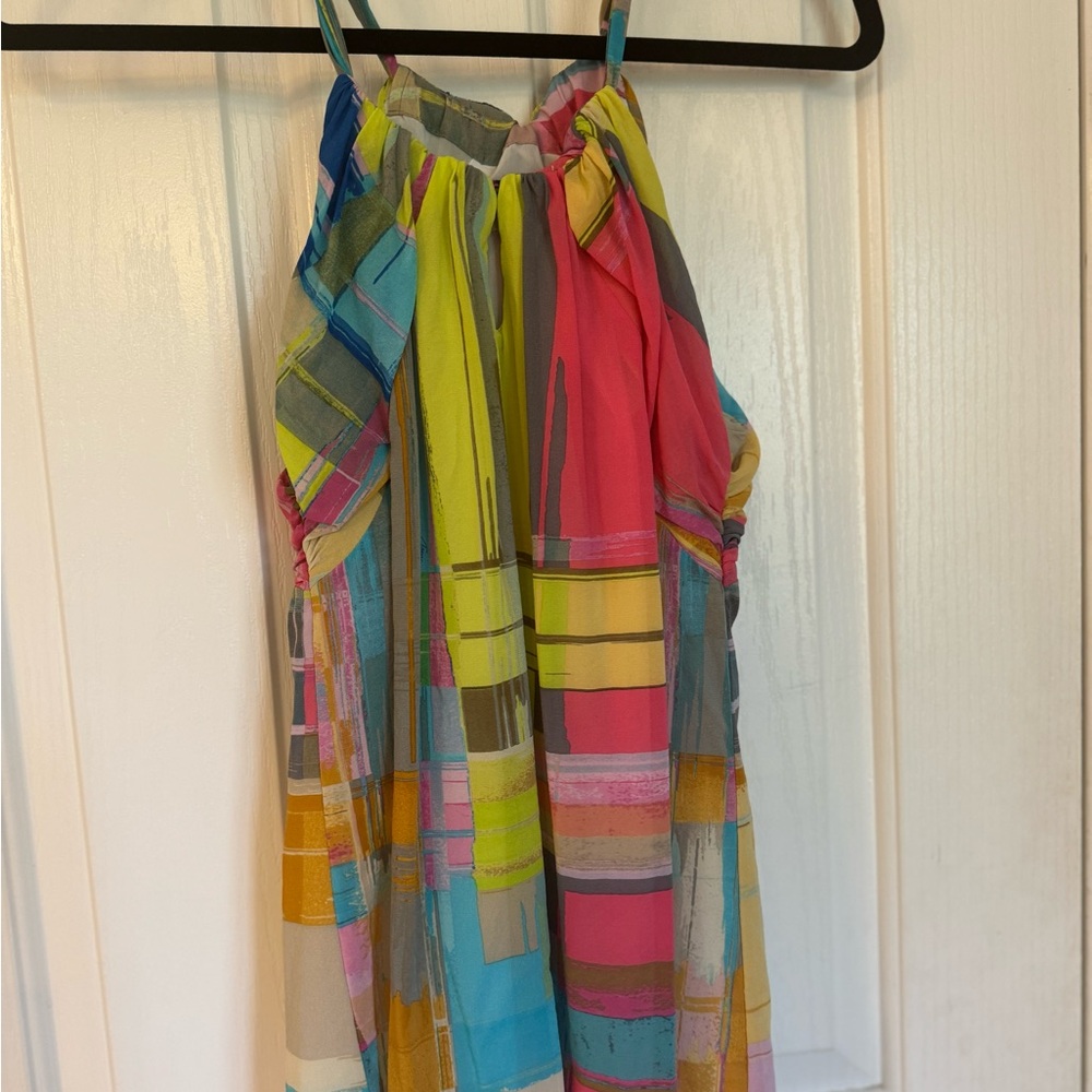 Trina Turk keyhole silk halter top. Excellent condition! Size small.